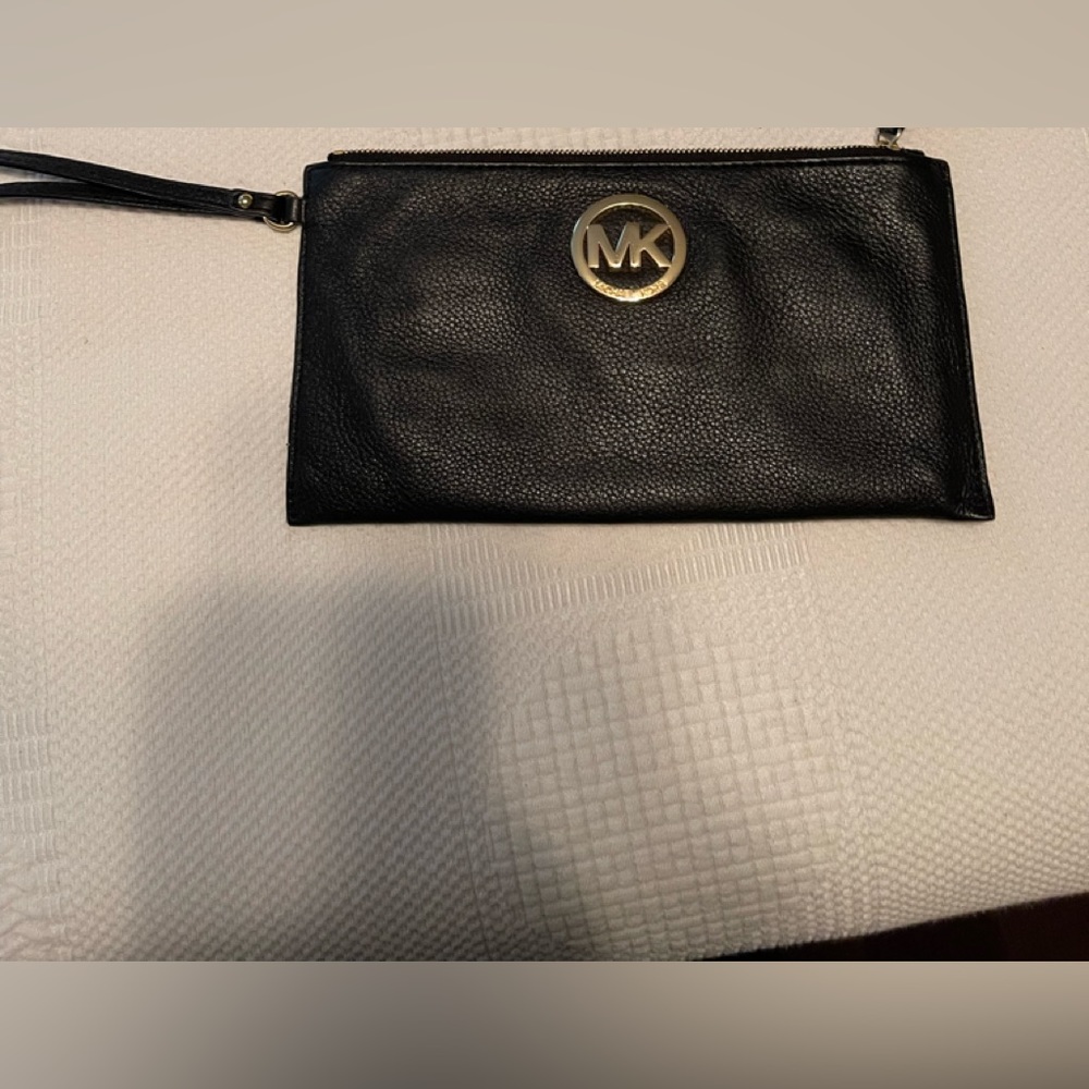 Michael Kors black leather wristlet